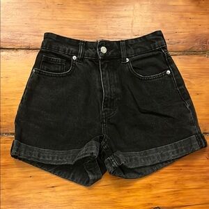 Women’s High Waisted Black Short